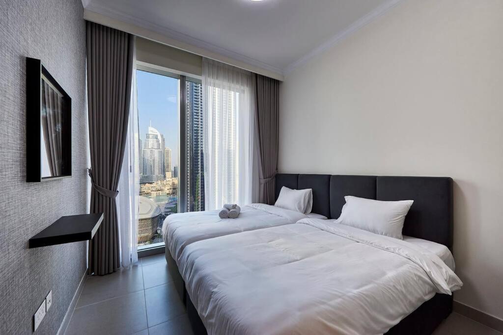 Tick - 4br Burj Khalifa Fountain Views 1 * Dubaï