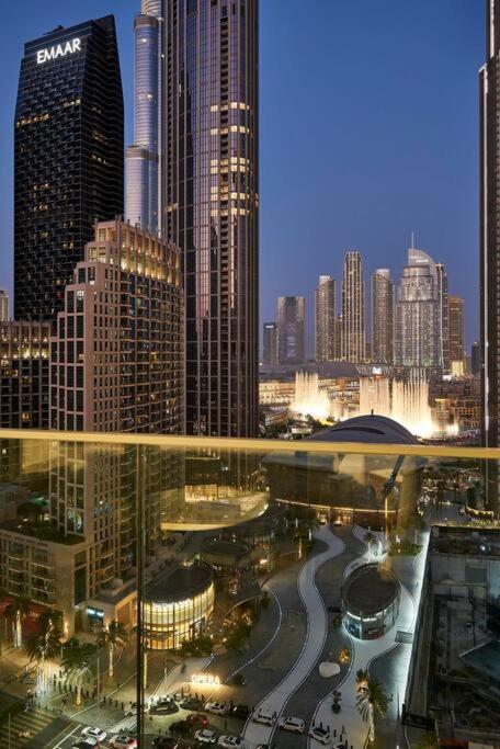 Tick - 4br Burj Khalifa Fountain Views 1 * Dubaï