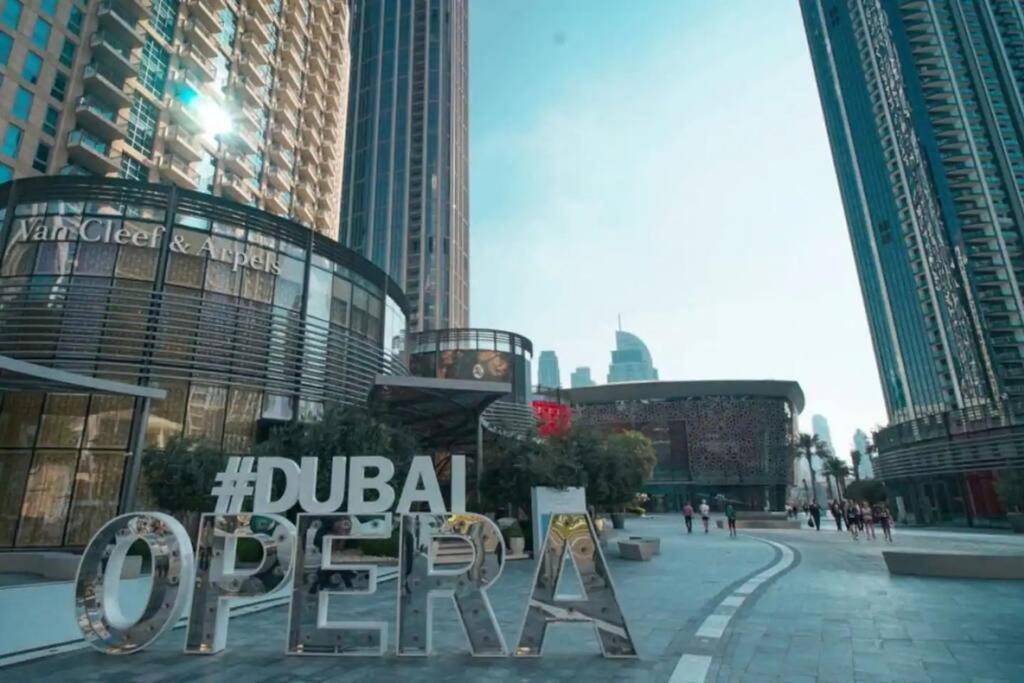 Tick - 4br Burj Khalifa Fountain Views 1 * Dubaï